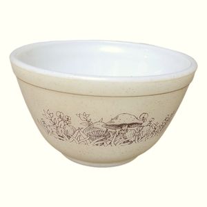 Pyrex Forest Fancies #401 Mushroom Nesting  Bowls 750 ml